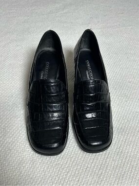 Chadwicks Collection Black Croc Embossed Heeled Loafers - Size 5.5M